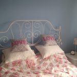Elegante letto in ferro battuto bianco
