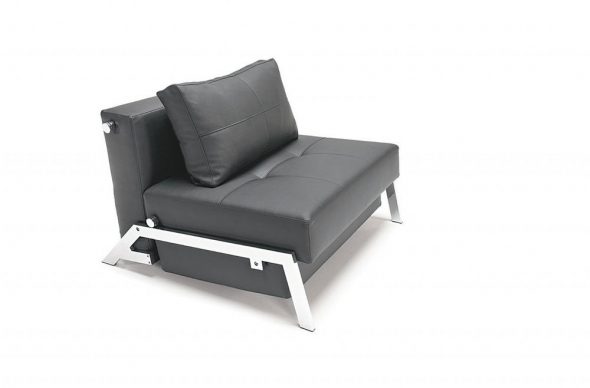 poltrona letto in pelle nera