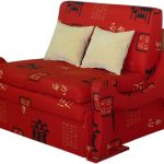divano, letto e tavolo