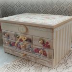 cassettiera per cosmetici e gioielli
