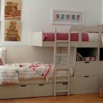 letto a castello con cassetti