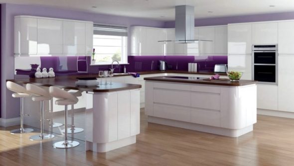 foto lucida della cucina