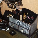 Cassettiera per cosmetici Chanel