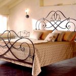 squisito letto in ferro battuto