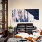 sedia con poggiapiedi interno