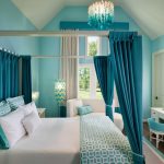 letto matrimoniale con baldacchino