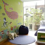 mobili senza cornice nella cameretta dei bambini