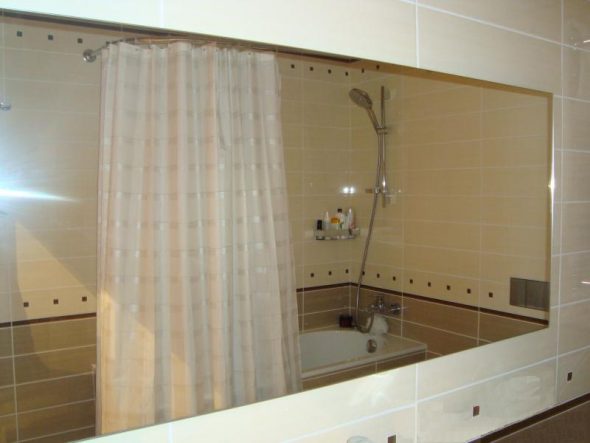 installazione dello specchio