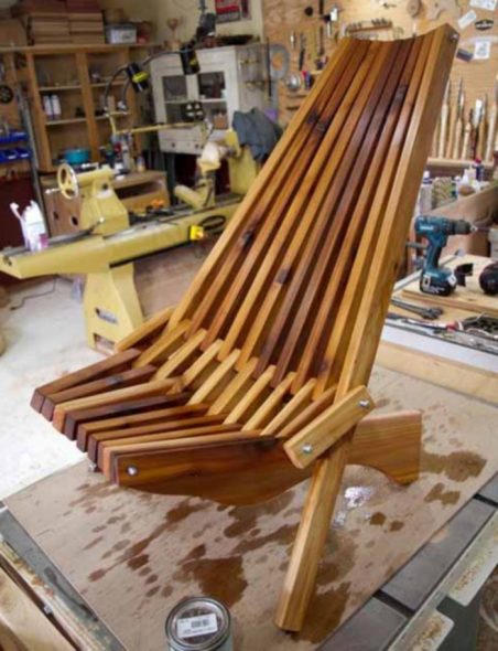 sedia originale in legno