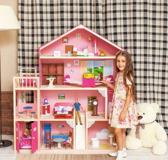 casa a scaffale per ragazze