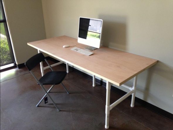 realizzare una scrivania per computer