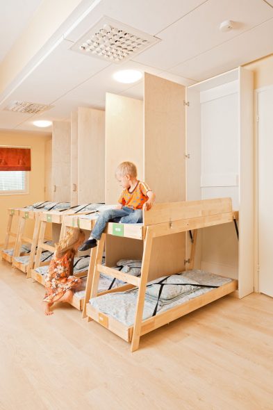 letto a castello pieghevole per la scuola materna