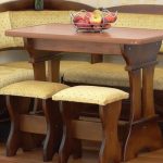 sgabelli all'interno