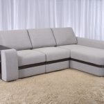 foto dell'angolo del divano letto