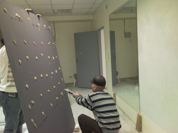 installazione dello specchio