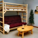 Letto a castello in legno per bambini con divano