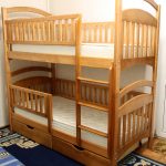 Letto a castello con cassetti