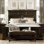 Letto matrimoniale in legno massello