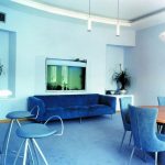 Divano luminoso all'interno