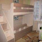 Letto a soppalco n. 59 con gradini