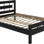 Letto matrimoniale in legno naturale