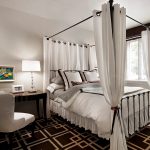 Letto a baldacchino