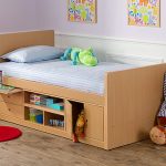 Letto con cassetti per bambini piccoli foto
