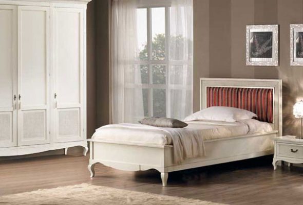 Letti in stile provenzale H5005