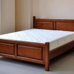 Acquista un letto in pino massello dal produttore