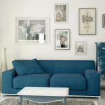 I divani multicolori possono essere difficili da inserire in un interno esistente