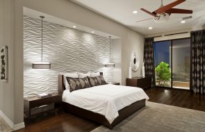 Design pratico per la camera da letto con una nicchia