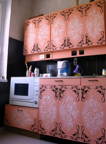 Restauro dei frontali della cucina