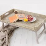 tavolo per la colazione all'interno