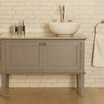 Piedistallo sotto la foto del lavabo