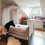 Cameretta accogliente per una bambina in età prescolare