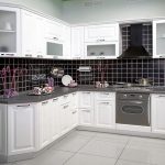 cucina angolare bianca