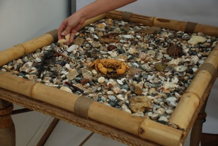 Decorazione da tavolo fai da te con vecchi strumenti