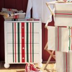 è sufficiente coprire le scatole con nastro decorativo