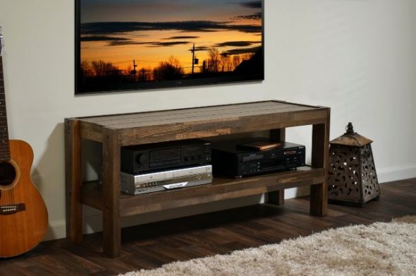 sotto la TV da pallet