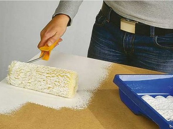 come verniciare correttamente un'anta di un mobile