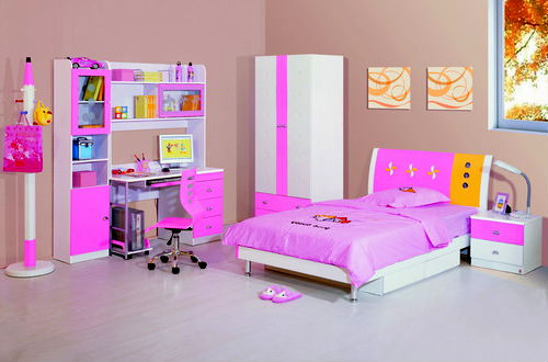 mobili rosa per la cameretta di una bambina