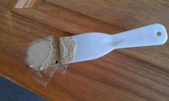 stucco per legno