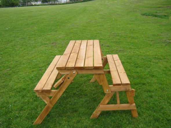 foto di tavolo da picnic pieghevole