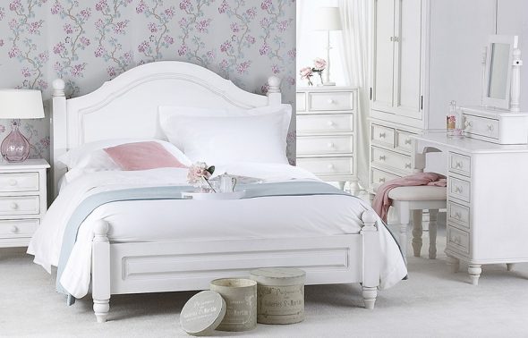 camera da letto in stile provenzale