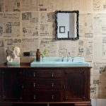 mobile lavabo in legno scuro