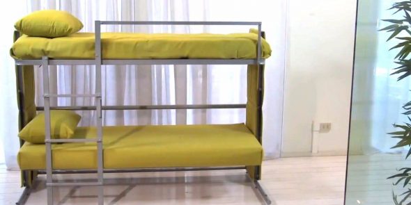 il divano si trasforma in un letto a castello