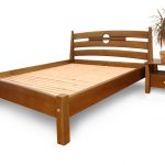 Letto matrimoniale in legno massello Eden