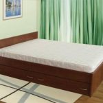 Letto matrimoniale con cassetti