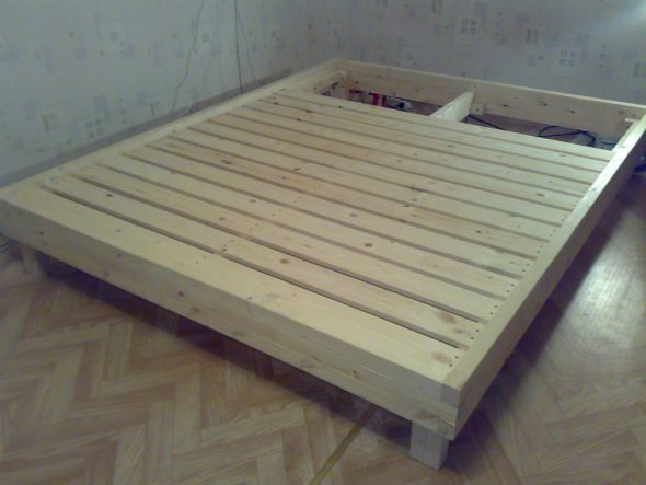 Letto matrimoniale fai da te foto