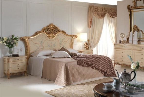 Interni della camera da letto in stile classico